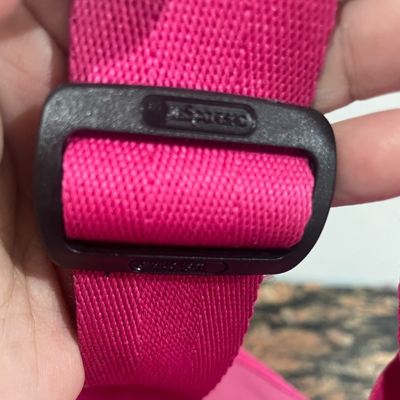 Lesportsac crossbody bag. Used. Small size - Picture 2 of 7